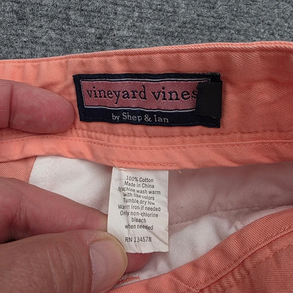 Vineyard Vines Club Shorts Mens 33 Salmon Pink Chino Cotton Solid Casual‎ Preppy